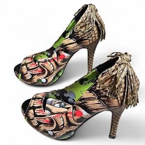 New in Box Iron Fist Tiki Toes Peep Toe Platform Heels Sz 5